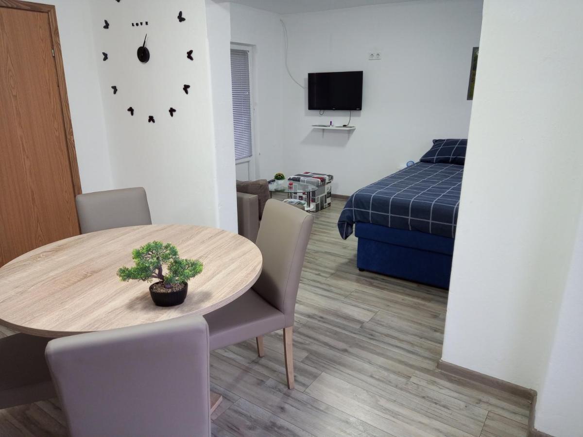 Apartman Borna Otočac Екстериор снимка